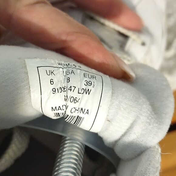 K-Swiss Leather Women's Sneakers  - Picture 5 of 6